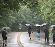 남원·고창·순창·정읍·임실·장수 호우주의보…천둥 번개 동반 돌풍도