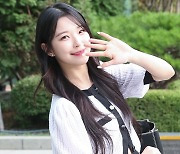 [포토] 프로미스나인 백지헌, '인형의 아이콘택트'