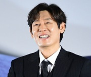 ‘더문’ 설경구 “상업영화 목말라, 쌍천만 김용화 감독이라 출연”