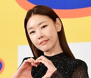 [포토] 한혜진, 손하트로 ‘내편하자’