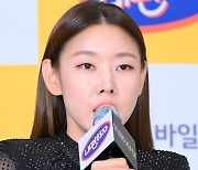 [T포토] 한혜진 '내편하자, 맏언니예요'