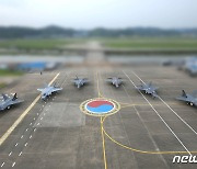 KF-21 시제 6호기 최초비행 성공