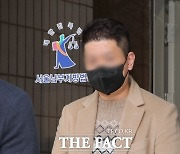 검찰, '빗썸 관계사 주가조작 의혹' 초록뱀미디어 회장 구속영장