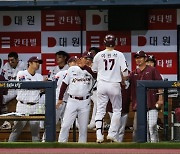 "마흔까지 한다니 부럽더라" 홍원기 감독, 이원석 다년 계약 진심 축하 [광주 톡톡]