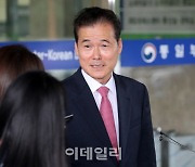 [포토]질의에 답하는 김영호 통일부 장관 후보자