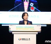 첫 '여성' 외교차관 오영주… 35년차 베테랑 외교관 [프로필]