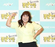 돌아온 '근수저' 김민경, '피지컬:100' 출연진과 만났다