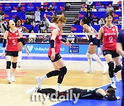 [MD포토]  고객숙인 여자배구대표팀 VNL 25연패