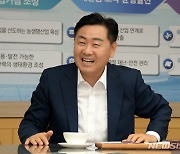 [인터뷰] 김관영 지사 "전북도 도전하면 할 수 있다는 확신"