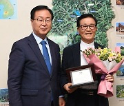 김영기 일일 완주군수 "군정 발전 위해 적극 협조할 것"