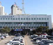 수원 효원지하차도서 추돌 사고…70대 운전자 숨져