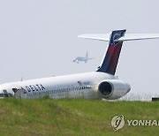 Delta Flight Rough Landing