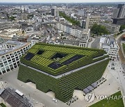 APTOPIX Germany Climate Green House