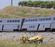 APTOPIX California Train Derailment