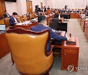 법사위, 출생통보제법 의결…내일 본회의 무난히 통과할듯