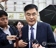 1심 무죄 전익수 '예비역 장군'도 유지…강등 집행정지 항고기각