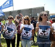 CROATIA EMERGENCY TEAMS PROTEST