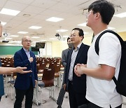 “학원 모평 개발에 수능 출제진”…‘사교육 카르텔’ 신고 165건 접수