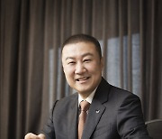 '구자은 체제' 1년 만에 역대급 실적…비전 2030 위해 20조원 투자[2023 100EO CEO]