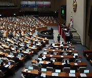 [속보] 과징금 최대 2배 부과…주가조작 처벌법, 국회 본회의 통과