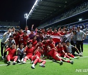 한국 U-17축구, 일본과 아시안컵 결승…"상상이 현실로"