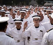 USA DEFENCE MILITARY NAVY INDUCTION DAY