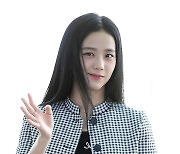 블랙핑크 지수 ‘심쿵 아이컨택’[포토엔HD]