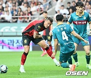 몰아친 서울, 골 넣지 못하면서 대전과 0-0