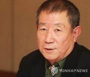 '하얀 전쟁' 쓴 소설가 겸 번역가 안정효 별세…향년 82세