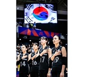 ‘충격적인 2연속 대회 전패’ 한국 女배구, 라바리니의 폴란드에 완패…2년 연속 無승·無승점·전패 [2023VNL]