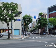 [르포]애플·스타벅스만 '북적'…'패션·뷰티 성지' 가로수길의 몰락