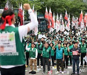 민노총 하투 돌입…'중후장대' 산업 노사 기싸움 '팽팽'