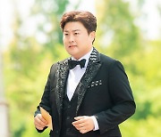 [T포토] 김호중 '젠틀한 걸음'