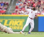 Padres Reds Baseball