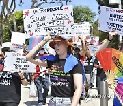 AHF's We The People LOS ANGELES advocacy march