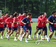 여자 축구 대표팀, 월드컵 앞두고 훈련