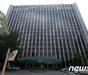 '출제위원-학원강사 유착' 경찰청 직접 수사…중대범죄수사과 배당