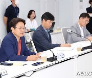 강기정 광주시장, 소각장 입지선정위 참석