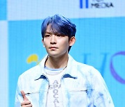 틴탑 리키 “유키스·샤이니 보며 독기 품어, 여전히 배울점 많아”