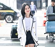 손예진,'출산 후에도 미모 여전해' [사진]