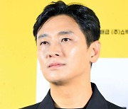 [T포토] 주지훈 '님과 함께'