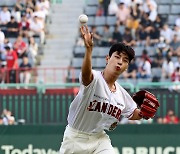 시구하는 유튜버 피부는 민동성