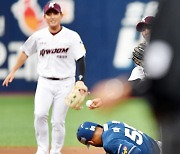 [포토]‘마틴...이번에도 병살타인듯’ 김혜성