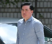 유동규, 위례신도시 개발 특혜 의혹 관련 공판 출석