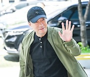 이성민,'라디오 청취자들 만나러 갑니다' [사진]