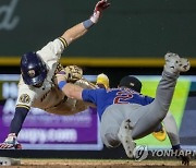 Cubs Brewers Baseball