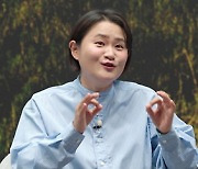 이석훈 “1조 원 주면 올 누드로 번지점프 하겠다”