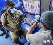 印운전기사 찾아가는 건강검진… “車판매 넘어 사고 예방까지”