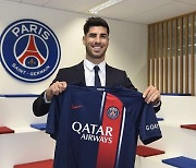 [오피셜] 이 다음은 이강인이다…PSG, 슈크리니아르 이어 아센시오 영입