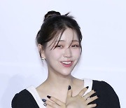 [포토] 김지은, 뉴진스 'Ditto' 부른 김재원 PD 보고 깜짝